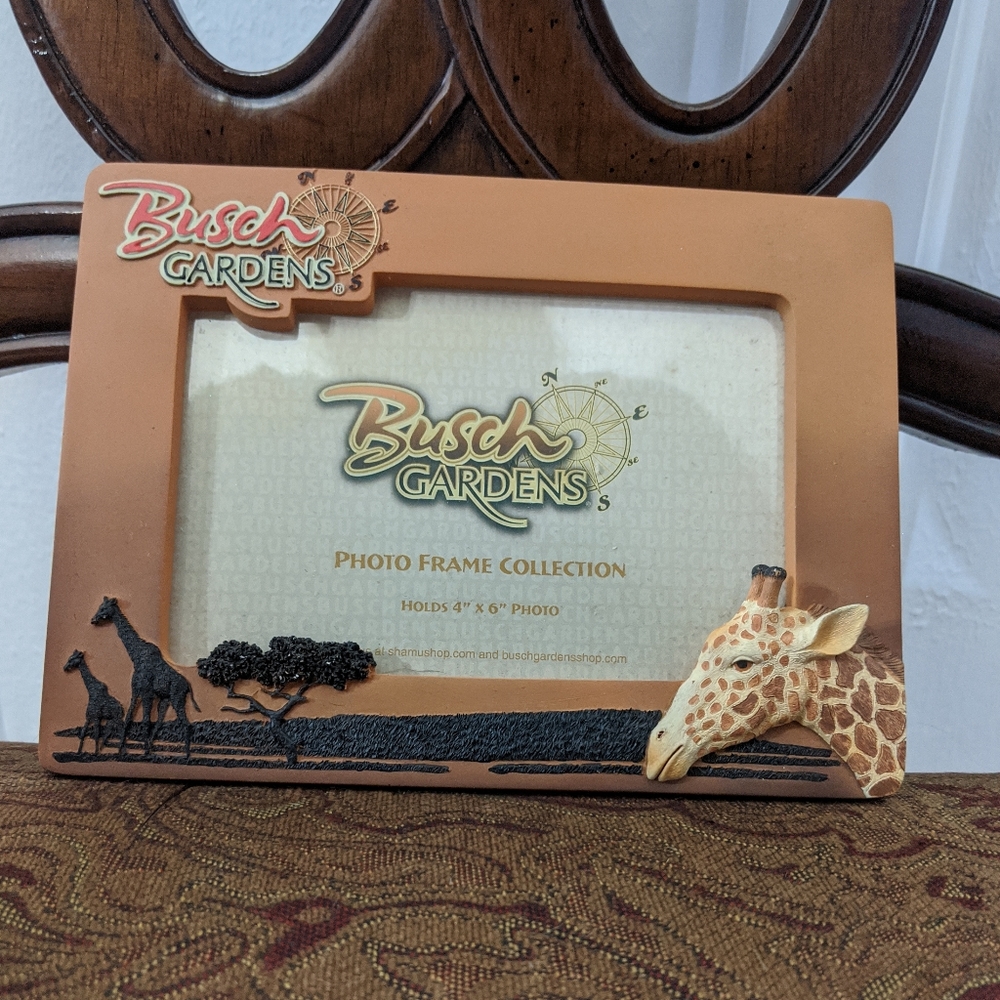 Brand new: Busch Gardens Frame